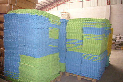 【供應(yīng)家居SPA保溫墊 環(huán)保無味】價格,廠家,圖片,衛(wèi)浴套件,上海莫源實業(yè)-